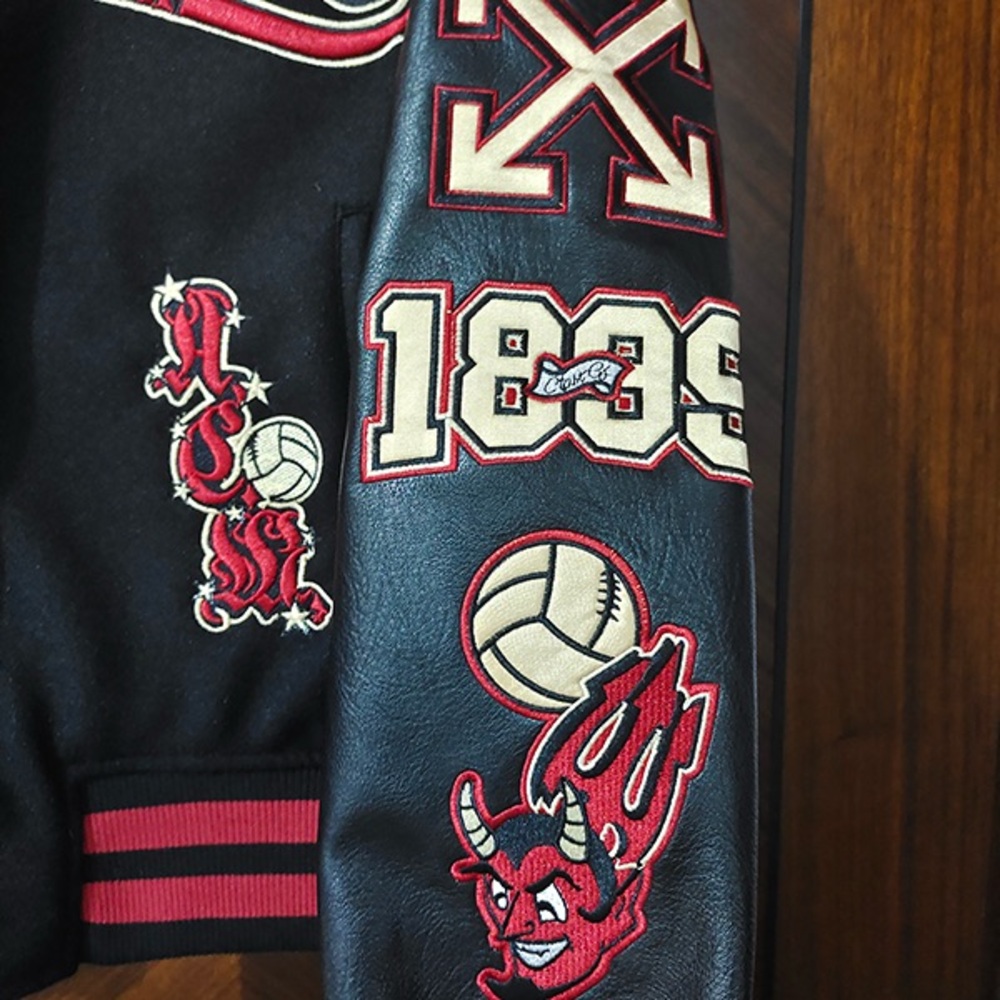 Off-White x AC Milan Baseball Jacket - Picture 3 of 9